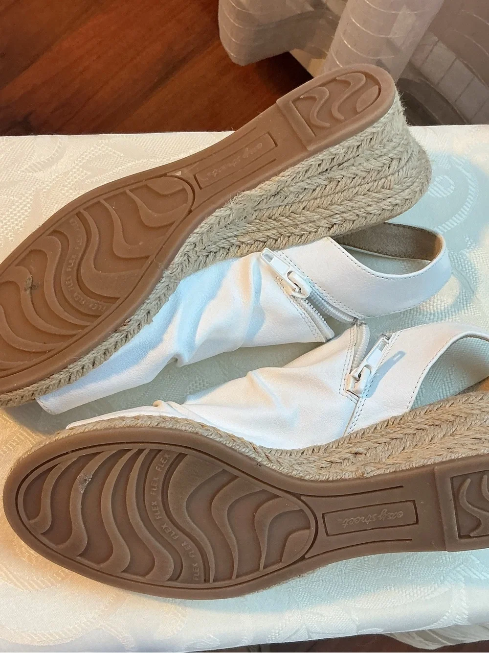 Easy Street Off White Wedge Sandals